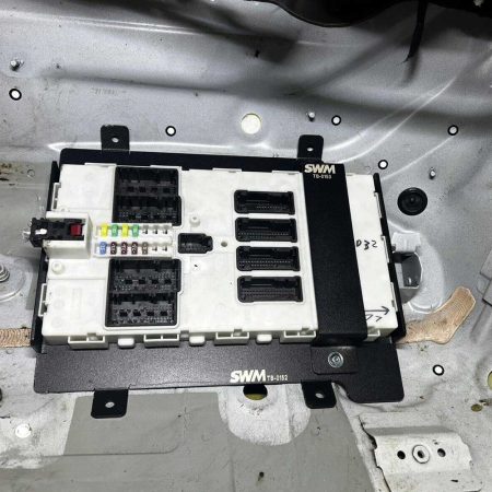 BMW F21/20/22 FEM Front End Module Fuse Box Bracket