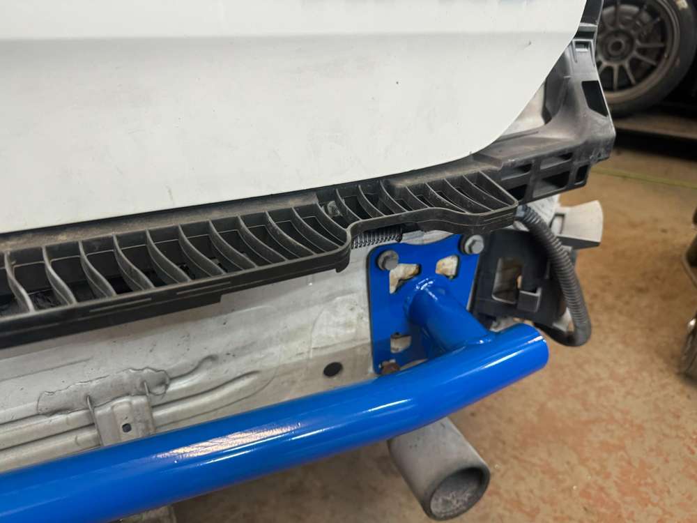 Lightweight Rear Crash Bar and Tow Strap Mount for Golf MK7/MK8 - Image 3