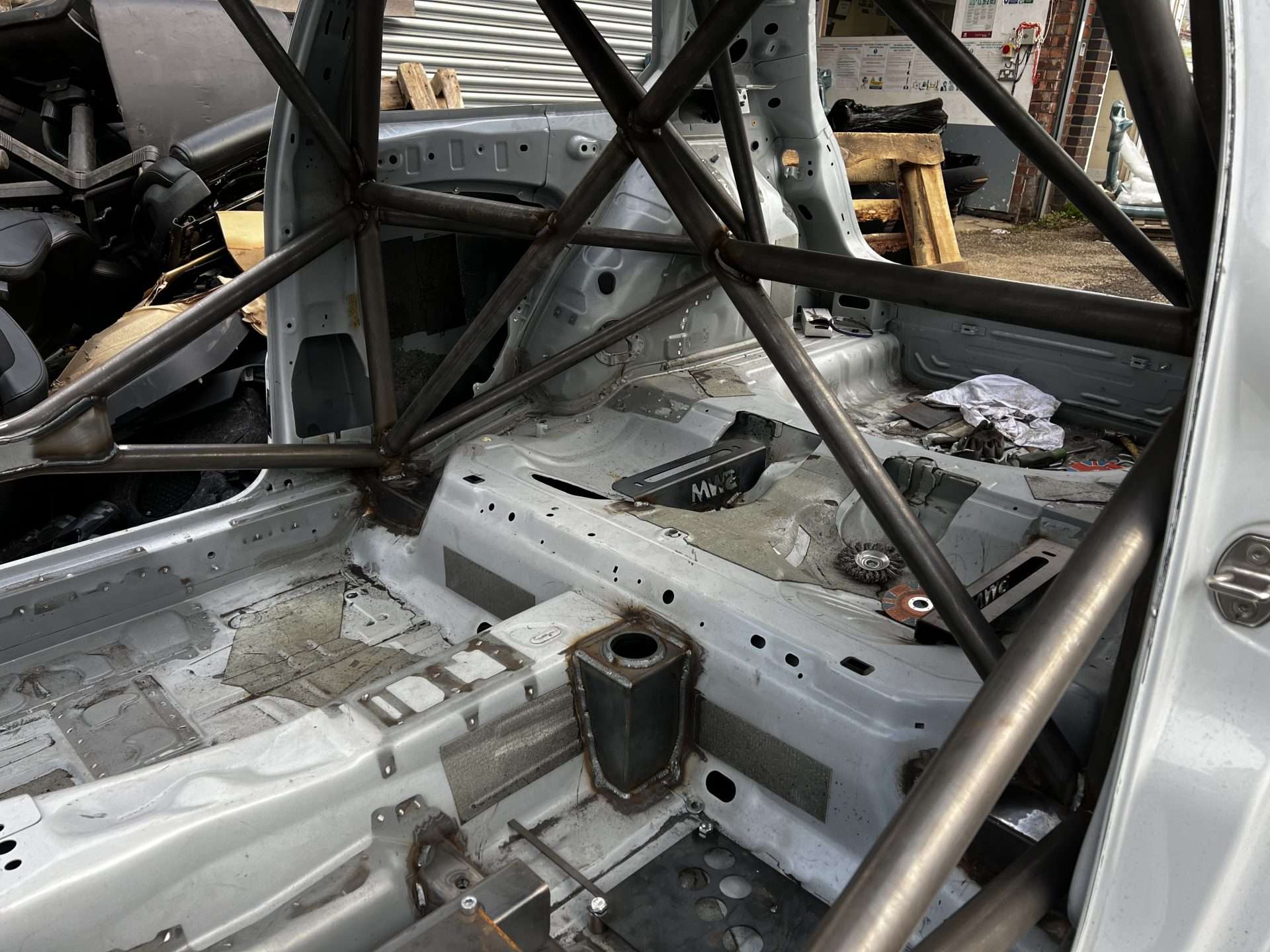 TCR Style Weld In Chassis Air Jack Mounts